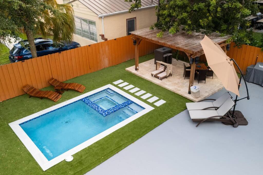 Вилла Luxury Retreat 3B ,2Ba Pool , Coral Gables Center Майами Экстерьер фото