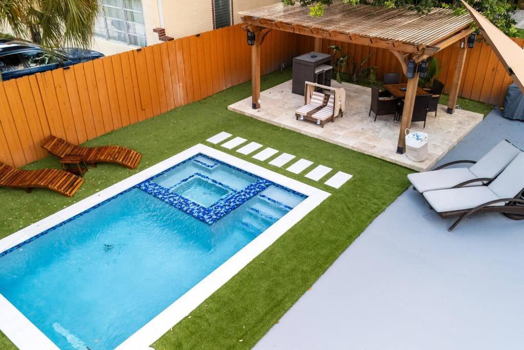 Вилла Luxury Retreat 3B ,2Ba Pool , Coral Gables Center Майами Экстерьер фото