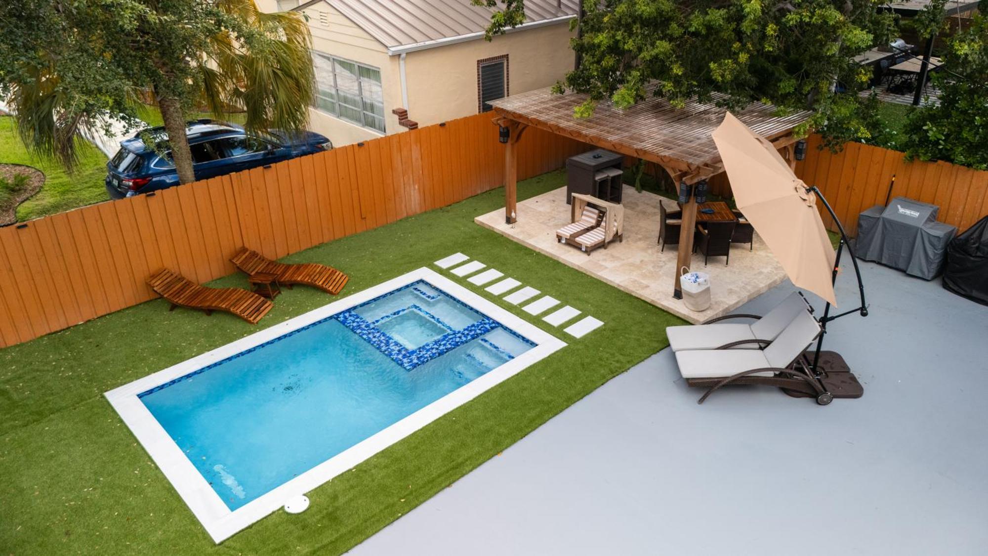 Вилла Luxury Retreat 3B ,2Ba Pool , Coral Gables Center Майами Экстерьер фото